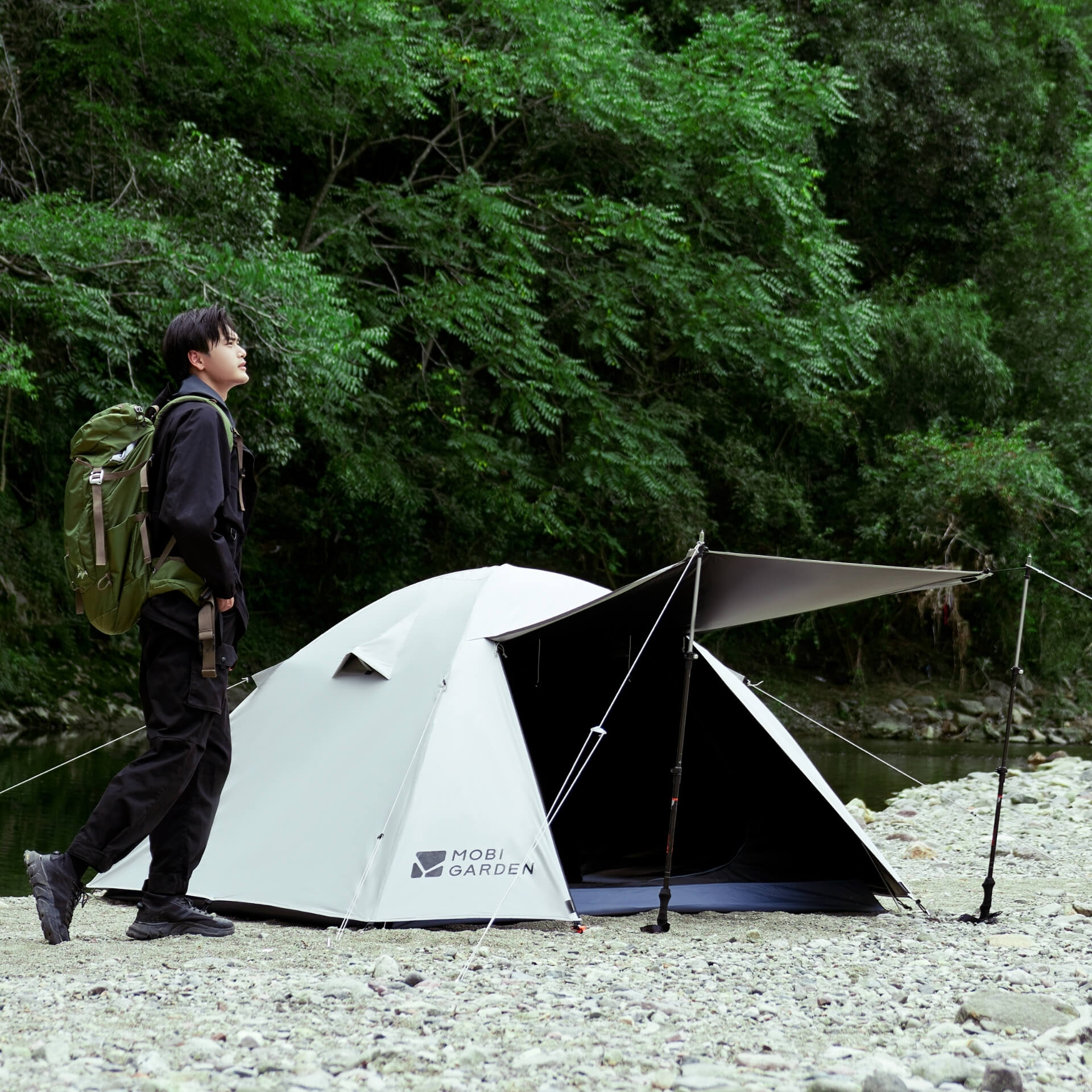 Sunny Black Coating Beginner Hiking Tent - Mobi Garden