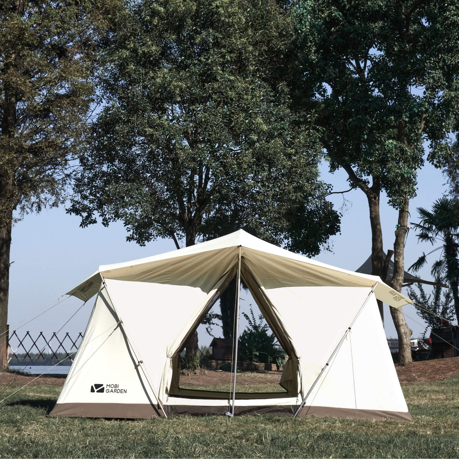 ERA Habitat 260 - Mobi Garden