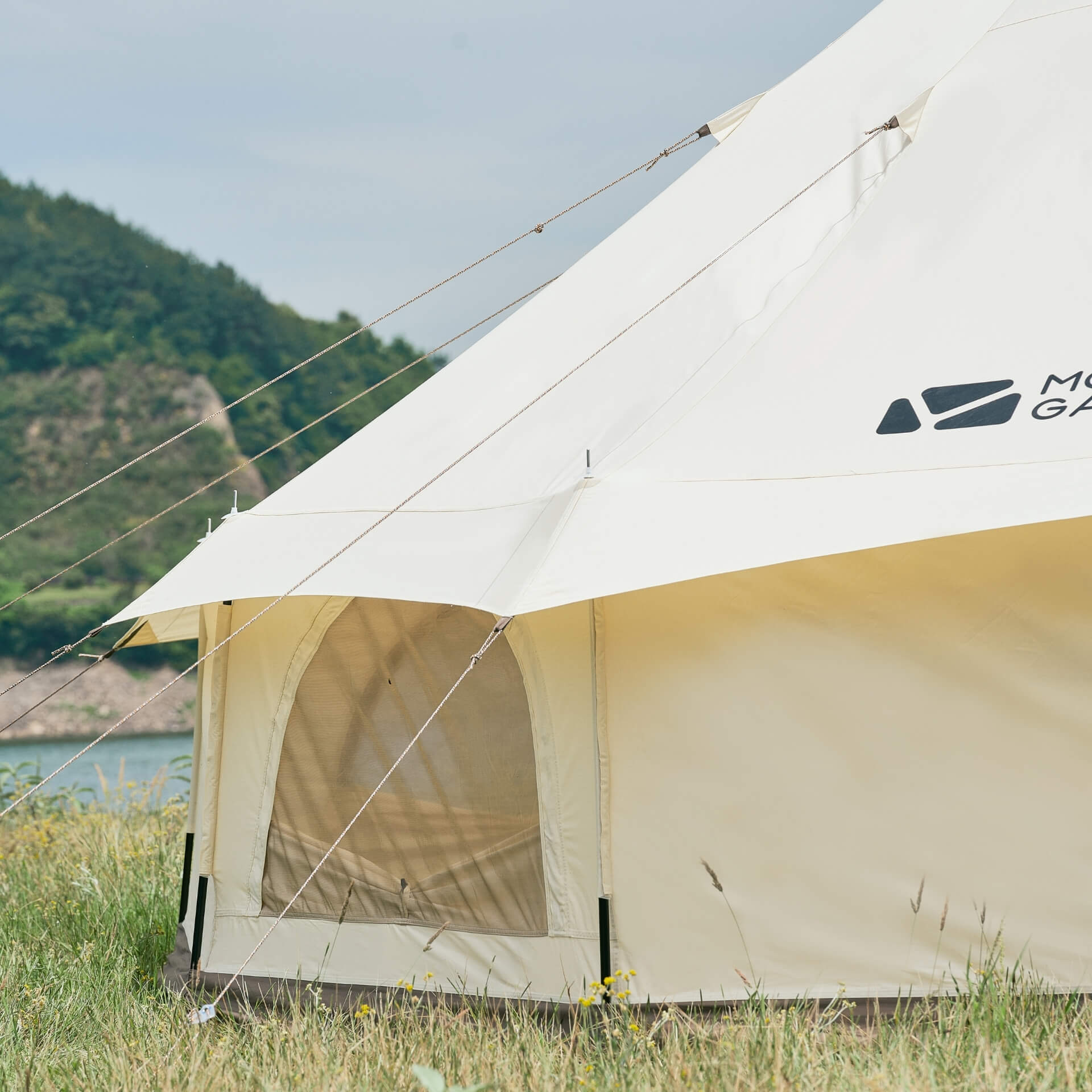 ERA Live 260 Campsite - Mobi Garden