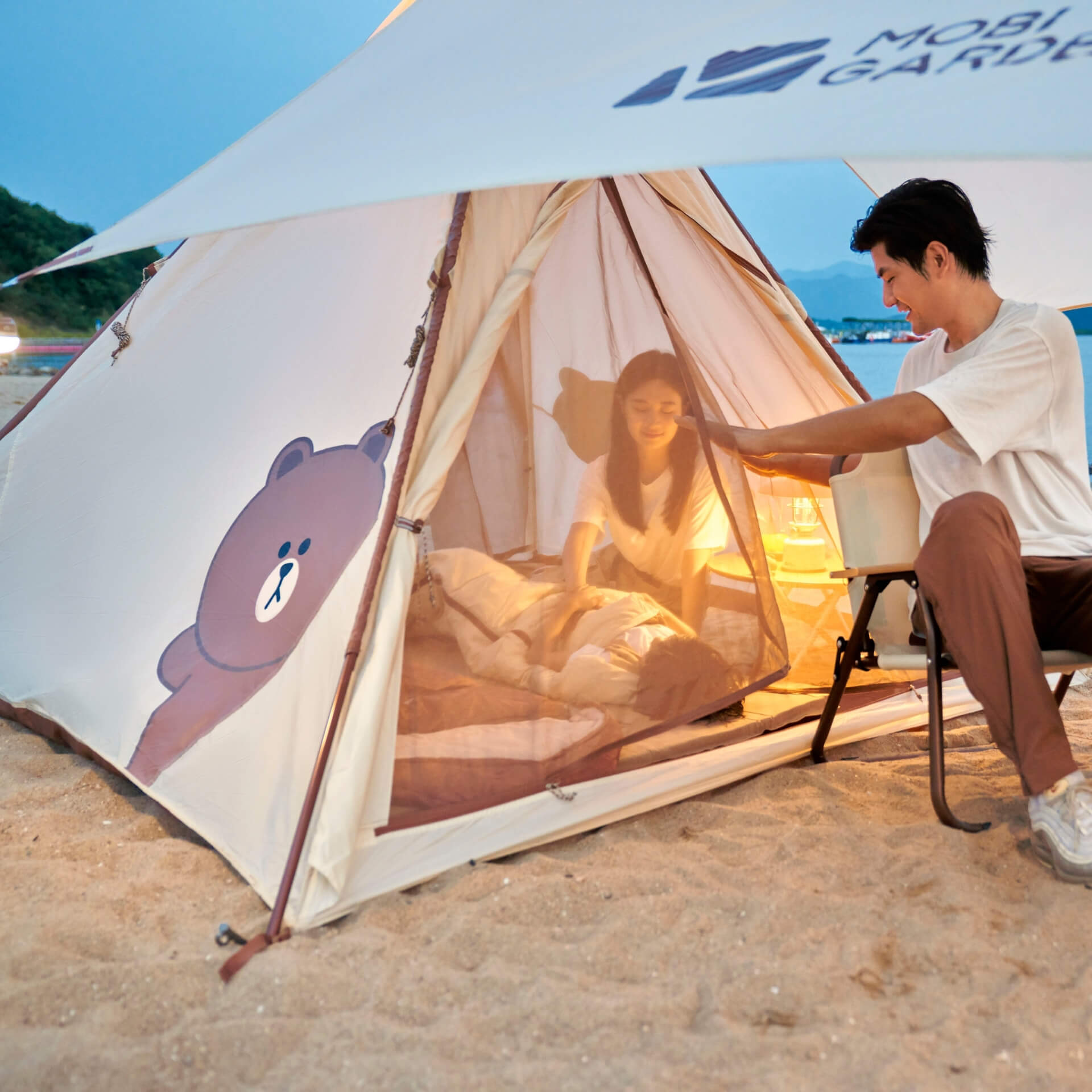Twilight Series A-Frame Tent & Tarp Set - LINE FRIENDS - Mobi Garden